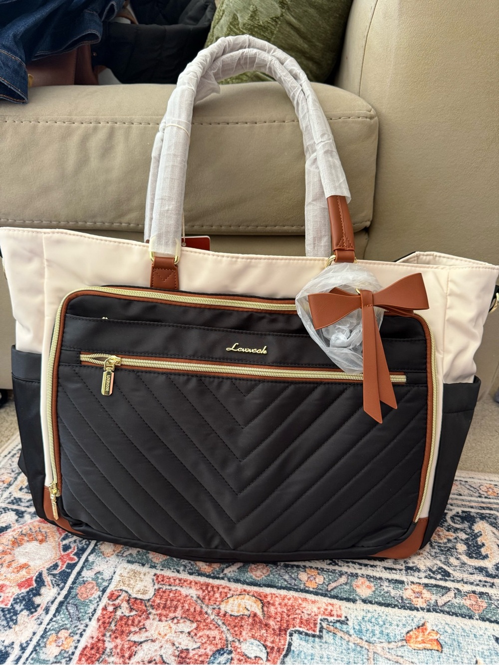 Lovevook Black & Cream Quilted Laptop Tote with Tan Trim